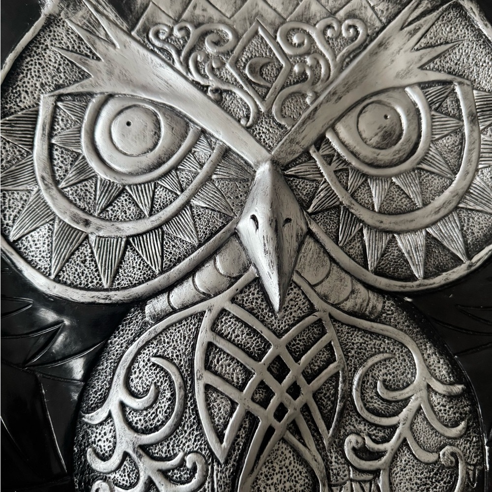 Black and Silver Owl Backpack - Picture 3 of 5